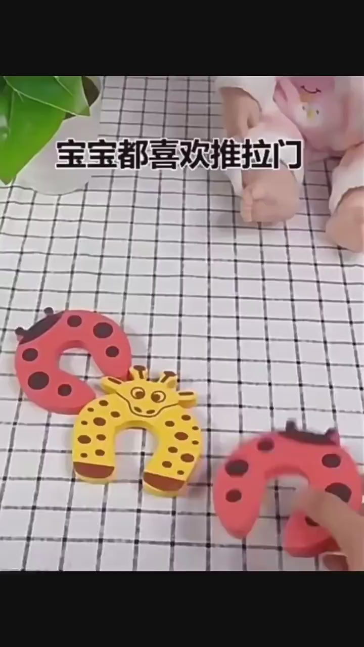 Safety Door Stoppers Designed to Prevent Pinched Fingers, Featuring cute animal Patterns  D